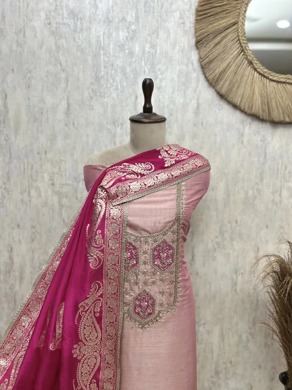 Touch_Of_Traditional_Giraffe_Tissue_Unstitched_Suits_Pink