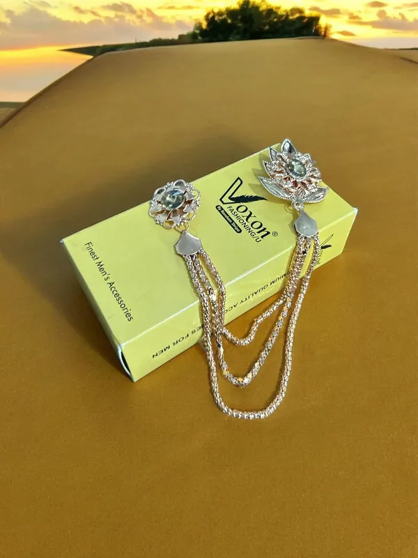 Voxon_Crown_Long_Chain_Brooch,_Crystal_Tassel_Brooch_Pin,Retro_Suit_Lapel_Pins_Collar_Pin,Coat_Tassel_Chain_Lapel_Pins_for_Men's_Suit_Accessories_(Big_size_Brooch)_(gold6)