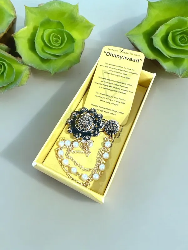 Brooches_Pin_for_Men_Shirts_Collar_Chain_Brooch_Pin_Lapel_Stick_(Black)