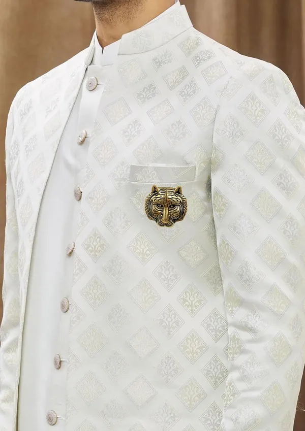 Voxon_Tiger_Head_Brooch_Pins._Gold_Silver_Animal_Lapel_Pin,Charm_Lion_Coat_Collar_Brooch_for_Men_Suit_Pin_(Gold)