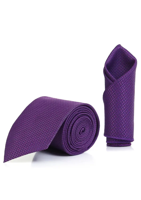 Random_Stripe_Necktie_For_Men_With_Pocket_Square_Business_&_Formal_Wear_Tie