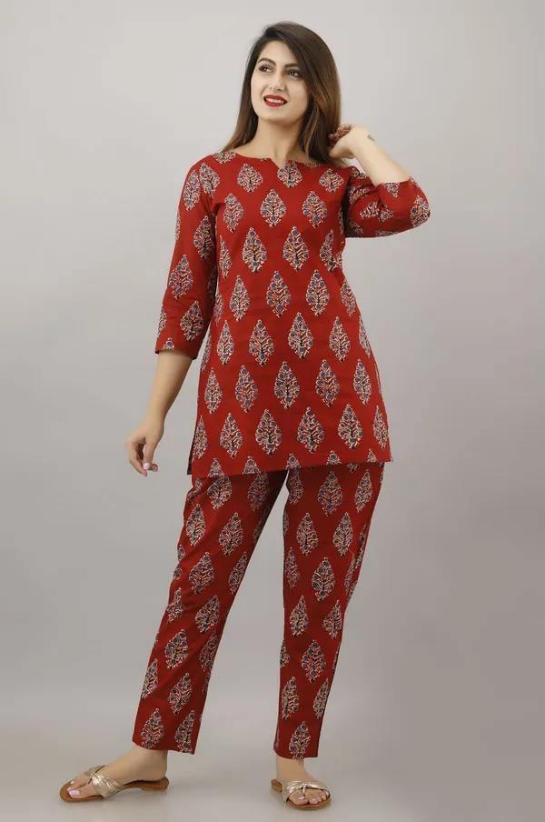 Maroon_Cotton_Printed_Top_&_Pyjama_Night_Suit_Set_For_Women