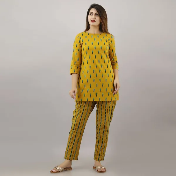 Yellow_Cotton_Printed_Top_&_Pyjama_Night_Suit_Set_For_Women