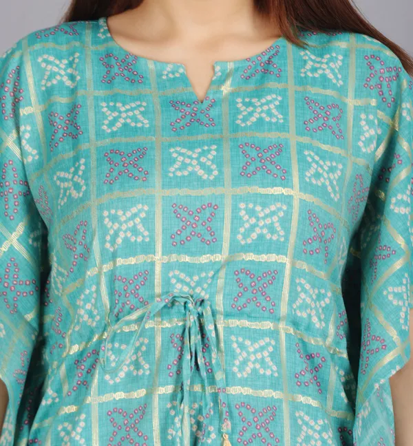 Blue_Pure_Cotton_Printed_V_Neck_Kaftan_For_Women