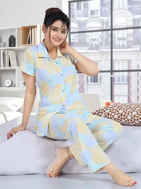 Women_Printed_Night_Suit_Set_(Shirt_&_Pyjama)