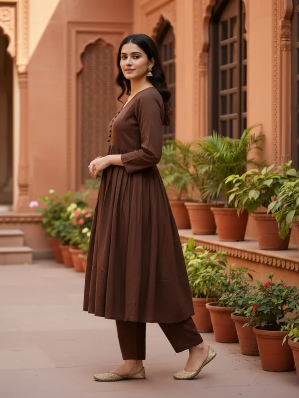 Brown_Trendy_Design_Viscose_Rayon_Kurta_Pant_Set_For_Women