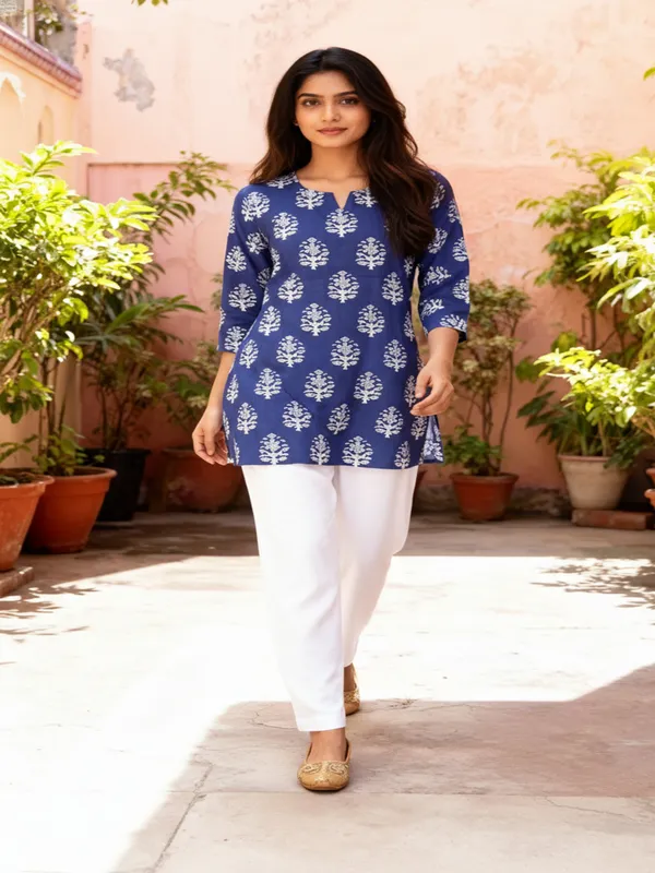 Dark_Blue_&_White_Trendy_Design_Viscose_Rayon_Casual_Printed_Top_For_Women