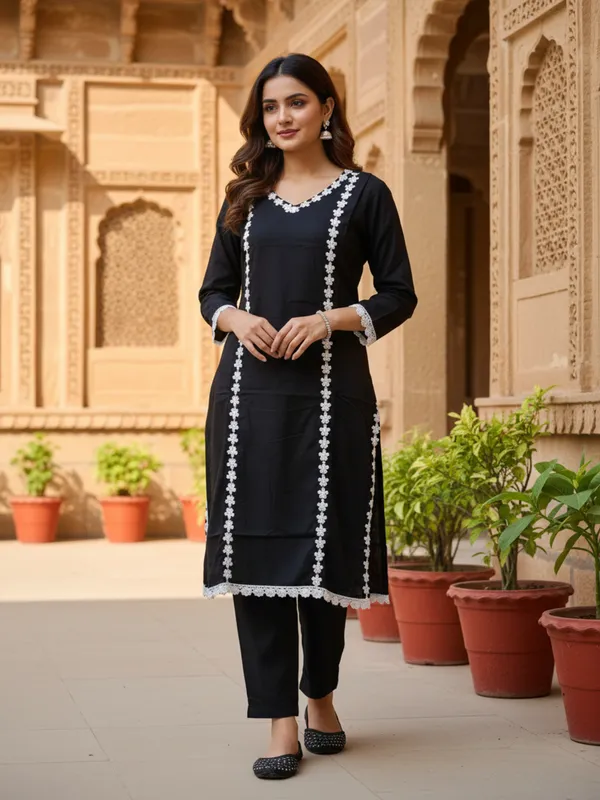 Black_Trendy_Design_Viscose_Rayon_Kurta_Pant_Set_For_Women
