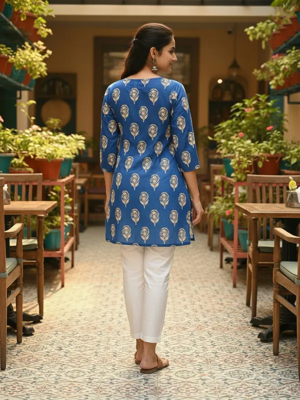 Blue_Trendy_Design_Viscose_Rayon_Formal_Printed_Top_For_Women