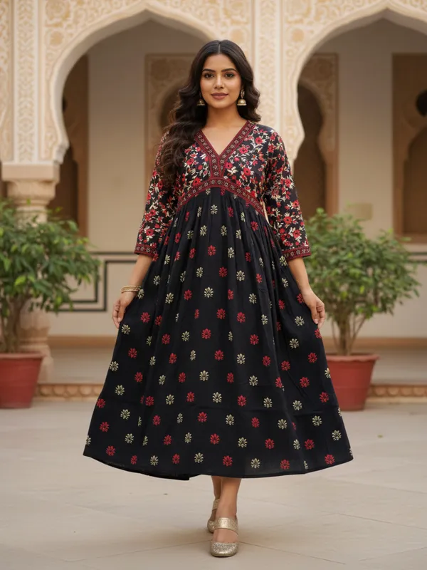 Black_Trendy_Design_Cotton_Rayon_Floral_Print_Gown_Kurta_For_Women