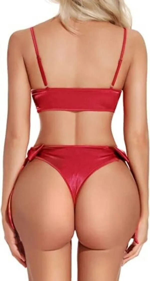 Red_Silk_Blend_Satin_Blend_Self_Design_Babydoll_For_Women