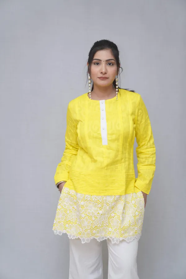 Yellow_&_White_Elegant_Design_Fancy_Cotton_Co-Ord_Set_For_Women