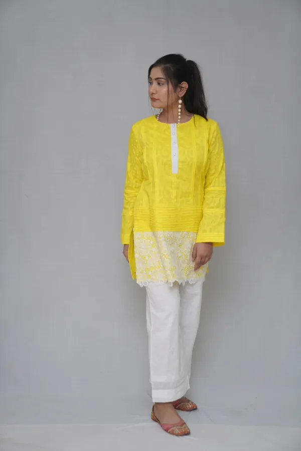 Yellow_&_White_Elegant_Design_Fancy_Cotton_Co-Ord_Set_For_Women
