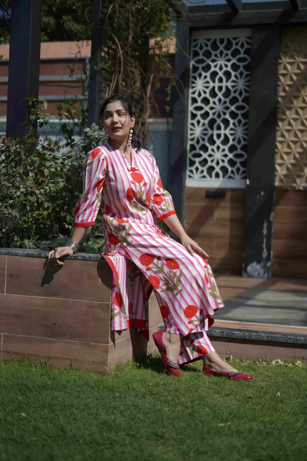 Pink_Rayon_Kurta_Set_For_Women