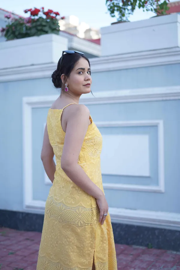 Yellow_Georgette_Maxi_Dress_For_Women