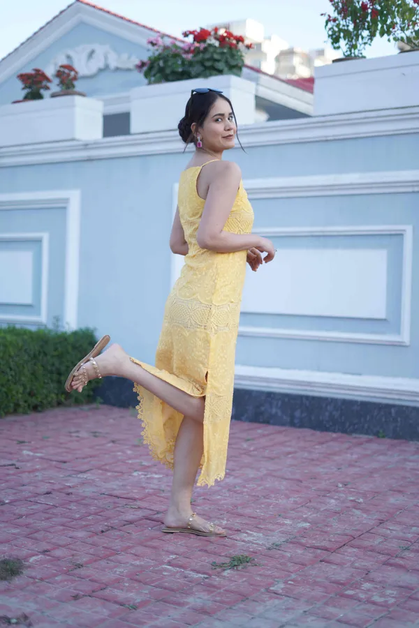 Yellow_Georgette_Maxi_Dress_For_Women