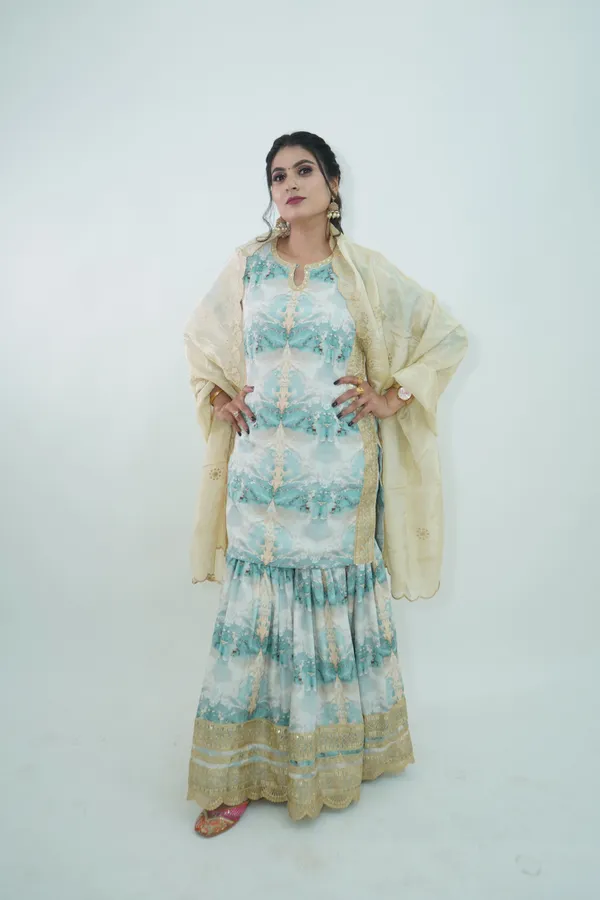 Multicolour_Elegant_Design_Crape_Garara_Suit_Set_For_Women