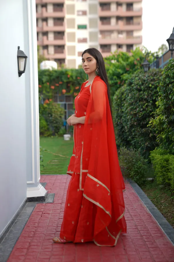 Red_Organza_Garara_Suit_With_Dupatta_For_Women