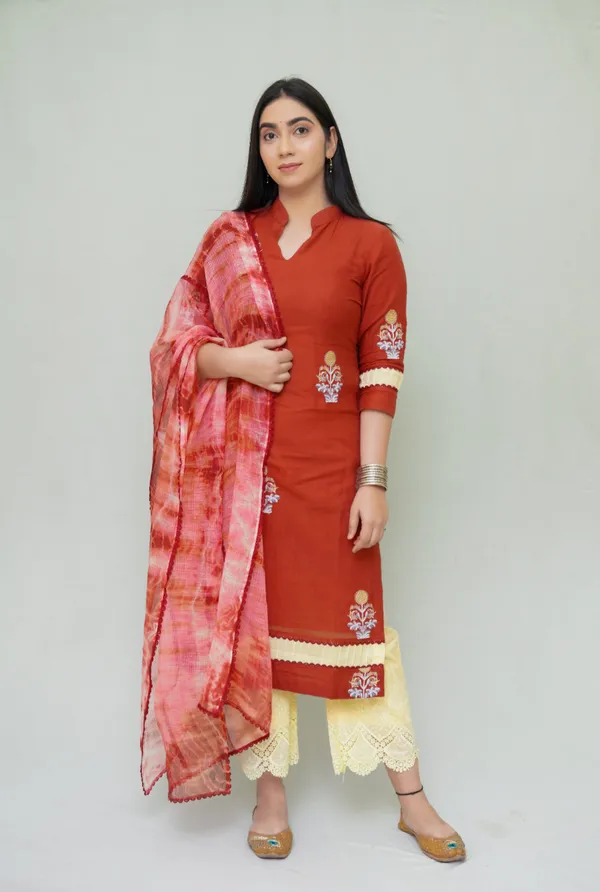 Red_Kota_Doria_Kurta_Set_For_Women