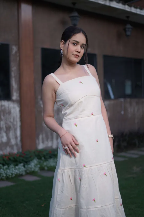 White_Kora_Cotton_Maxi_Dress_For_Women