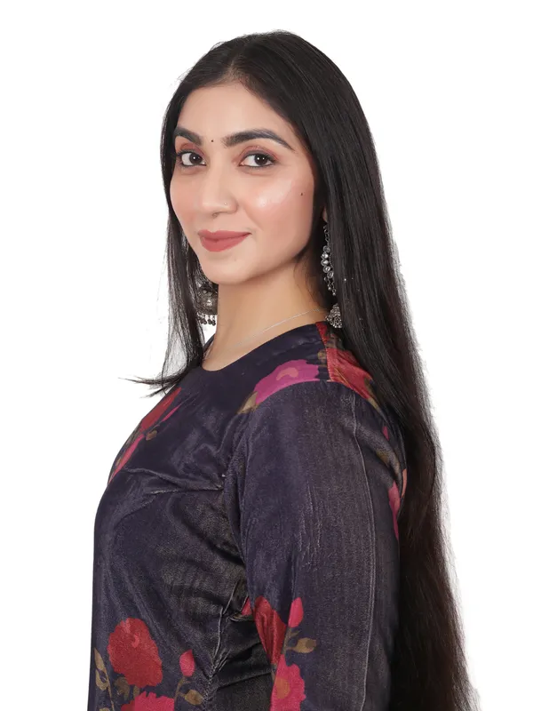 Purple_Velvet_Floral_Kurta_Set_For_Women