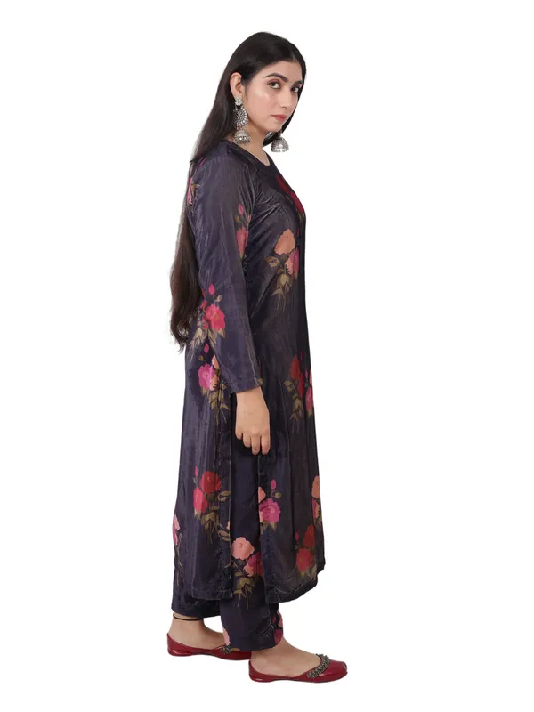 Purple_Velvet_Floral_Kurta_Set_For_Women