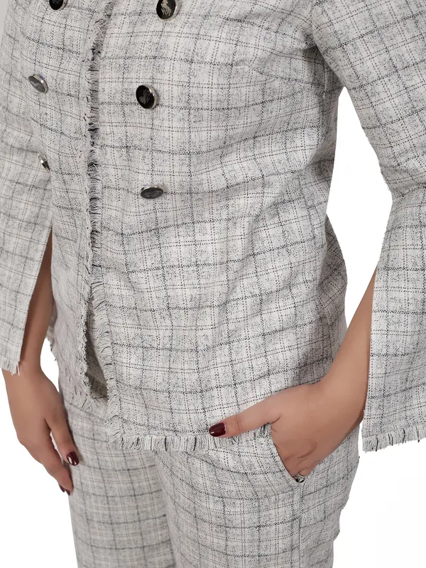 Light_Grey_Check_Tweed_Blazer_Set_For_Women