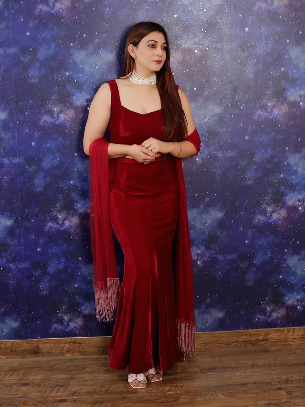 Red_Velvet_Skirt_With_Crop_Top_For_Women