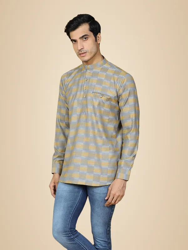 Blue_Cotton_Full_Sleeve_Regular_Fit_Checks_Short_Kurta_For_Men