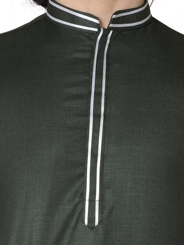 Green_Cotton_Full_Sleeve_Regular_Fit_Plain_Kurta_For_Men