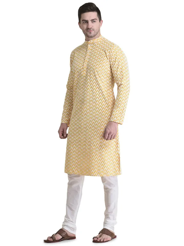 Yellow_Cotton_Full_Sleeve_Regular_Fit_Chikankari_Embroidery_Kurta_For_Men