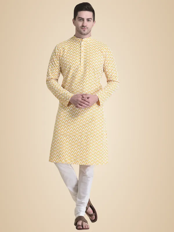 Yellow_Cotton_Full_Sleeve_Regular_Fit_Chikankari_Embroidery_Kurta_For_Men