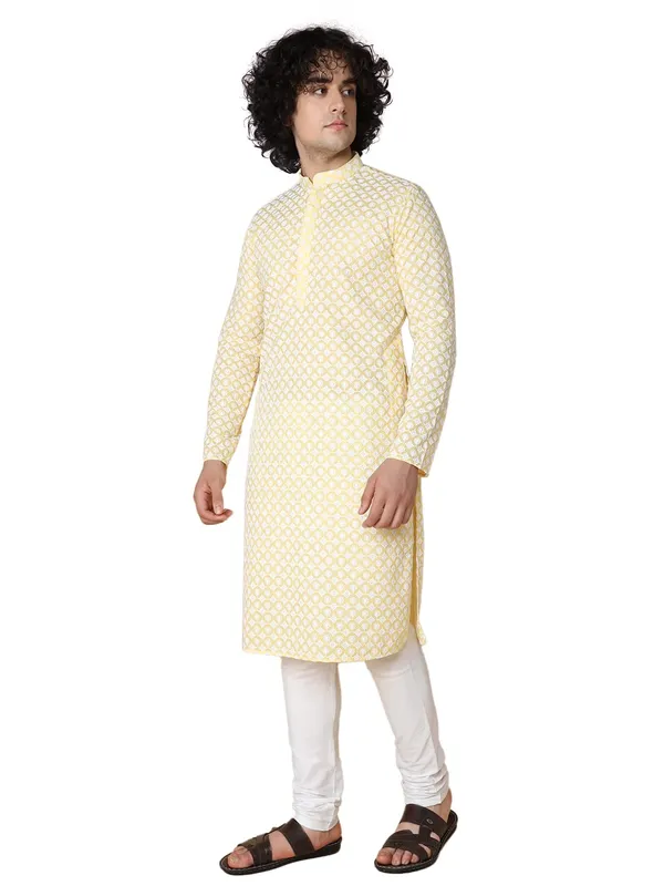 Yellow_Cotton_Yellow_Full_Sleeve_Regular_Fit_Plain_Kurta_For_Men