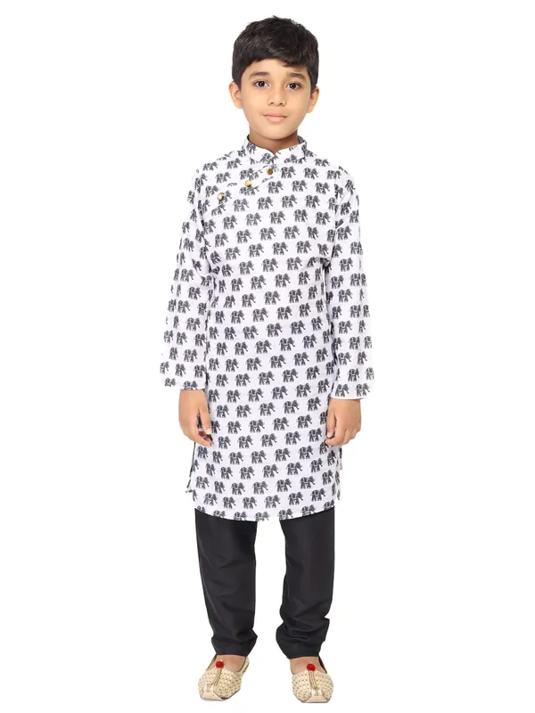 Black_Cotton_Regular_Plain_Churidar_For_Kids