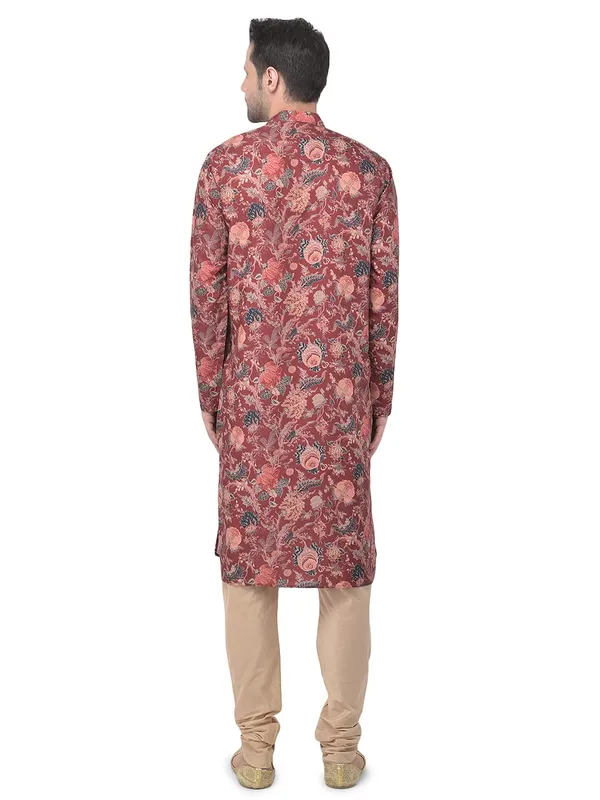 Maroon_Regular_Fit_Cotton_Kurta_Ͽ�_Beige_Colour_Full_Sleeves_For_Men