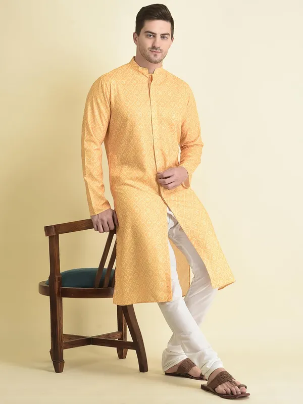 Yellow_Cotton_Yellow_Full_Sleeve_Regular_Fit_Printed_Kurta_Set_For_Men
