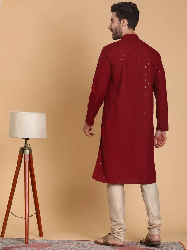 Maroon_Cotton_Full_Sleeves_Regular_Embroidery_Maroon_Kurta_Set_For_Men