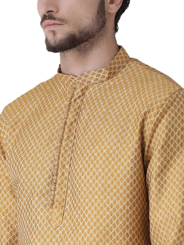 Yellow_Jacquard_White_Full_Sleeve_Regular_Fit_Printed_Kurta_For_Men
