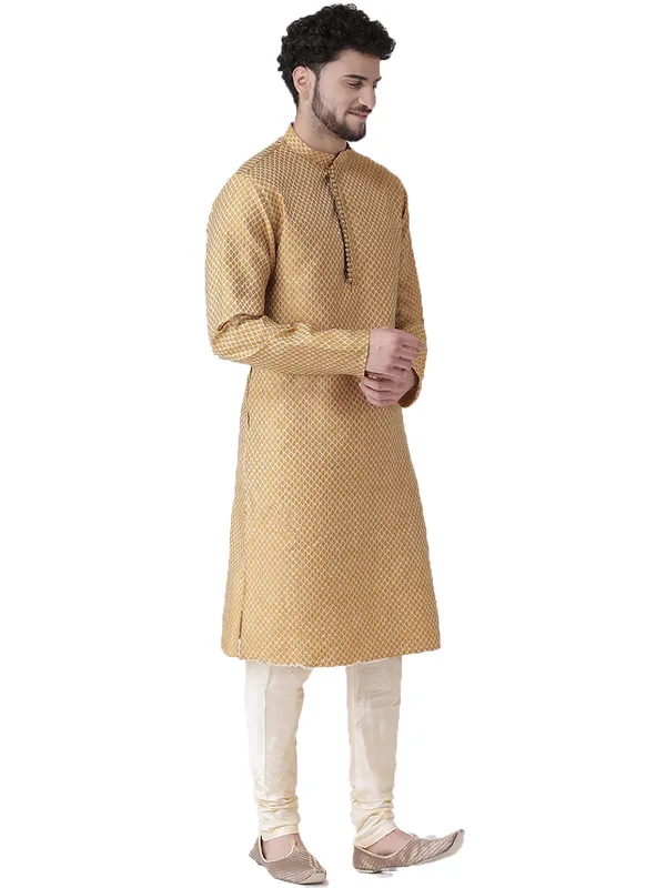 Yellow_Jacquard_White_Full_Sleeve_Regular_Fit_Printed_Kurta_For_Men