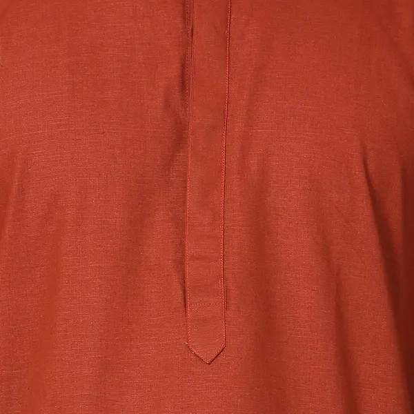 Tabard_Men_Solid_Straight_Kurta_(Maroon)
