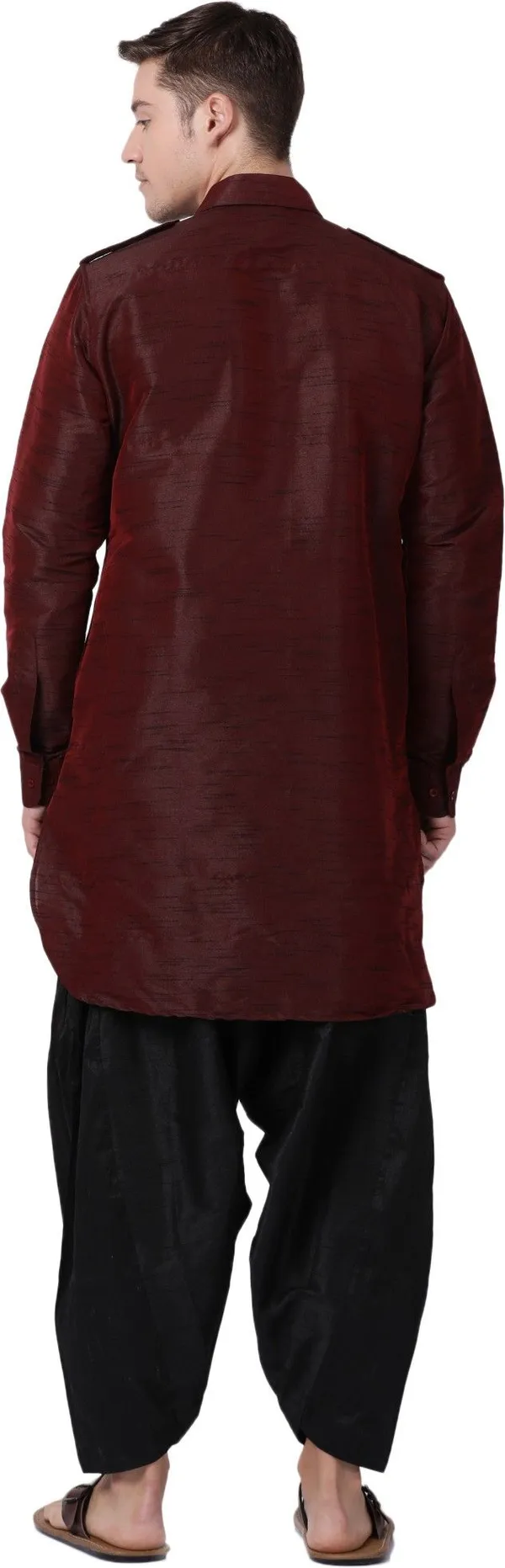 Tabard_Men_Self_Design_Pathani_Kurta_(Maroon)