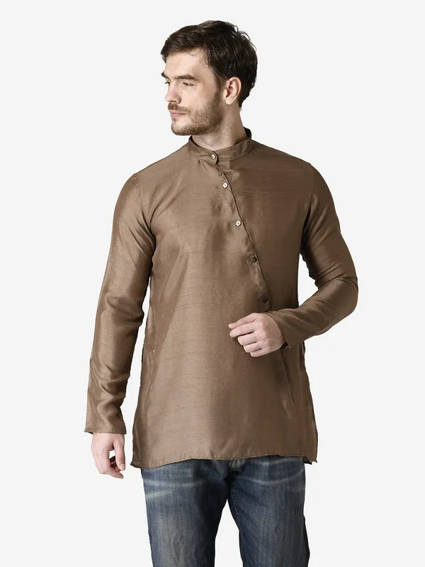 Tabard_Men_Solid_Straight_Kurta_(Beige)