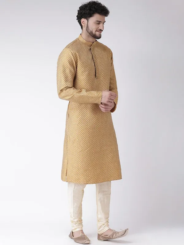 Tabard_Men_Printed_Straight_Kurta_(Yellow)