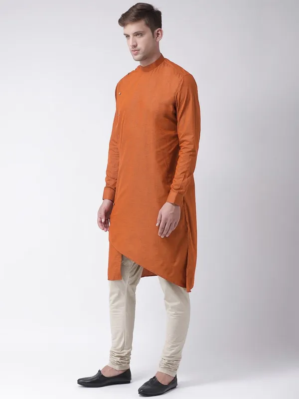 Tabard_Men_Solid_Straight_Kurta_(Orange)