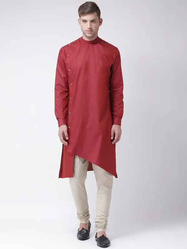 Tabard_Men_Solid_Straight_Kurta_(Red)