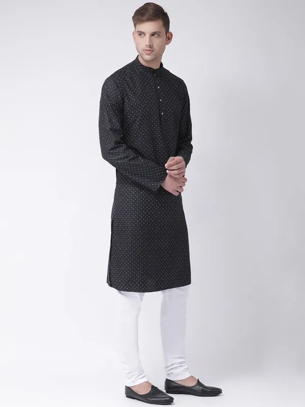 Tabard_Men_Printed_Straight_Kurta_(Black)