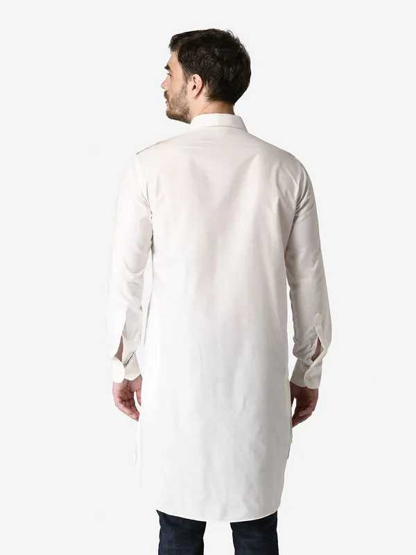 Tabard_Men_Solid_Straight_Kurta_(White)