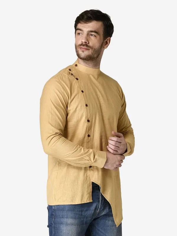 Tabard_Men_Solid_Straight_Kurta_(Beige)