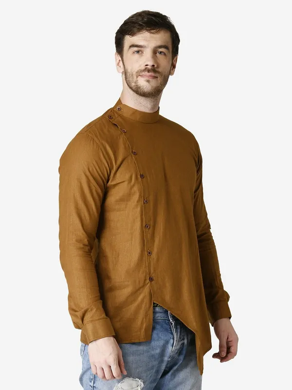 Tabard_Men_Solid_Asymmetric_Kurta_(Brown)