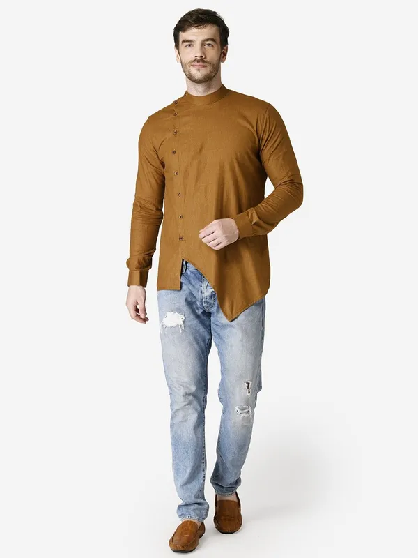 Tabard_Men_Solid_Asymmetric_Kurta_(Brown)